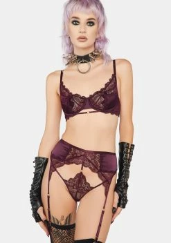 Oh La La Cheri Donna Lace Lingerie Set