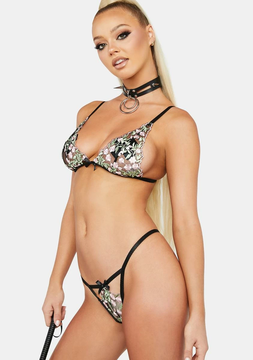 X_Leg Avenue Love Is Fleeting Lingerie Set 4 X_Leg Avenue Love Is Fleeting Lingerie Set - Image 2